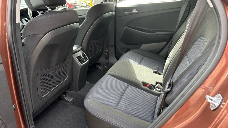 Hyundai Tucson 1.7 CRDi Blue Drive SE Nav 5dr 2WD Diesel Estate